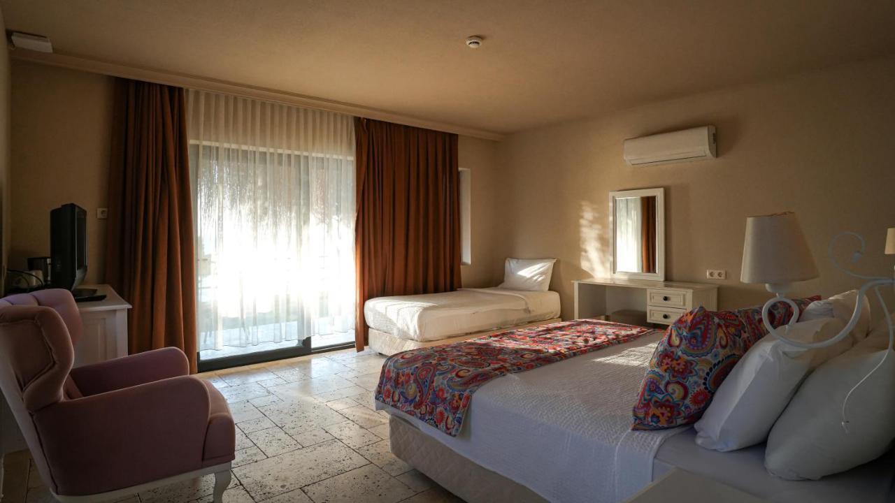 Maja Luxury Cesme Hotel Exterior photo